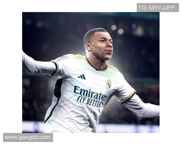 足球历史上十大最励志球星排名揭晓他们如何战胜困境成就传奇 足球历史上十大最励志球星排名揭晓他们如何战胜困境成就传奇