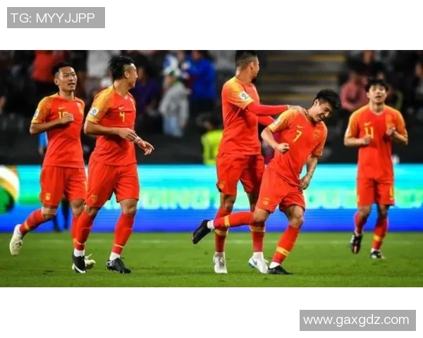 足球队成功不全靠球星 组合与默契才是关键因素