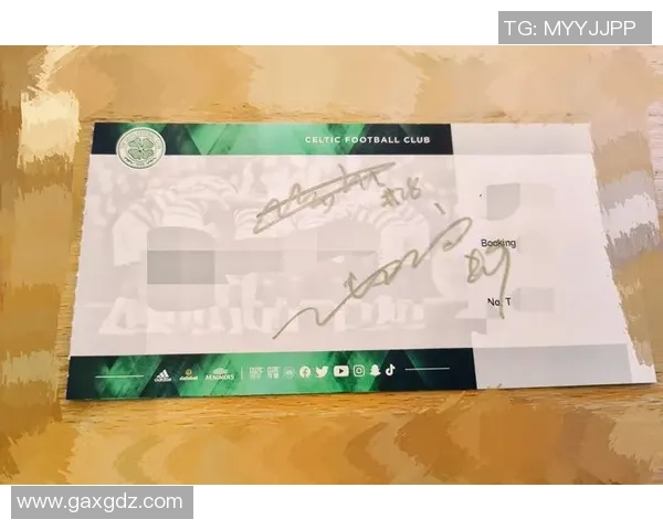 闲鱼热销足球球星卡推荐 让你拥有珍藏版球员收藏品